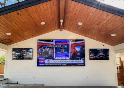 outdoor AV installation for restaurant and bar