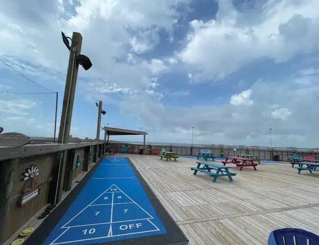 marker-37-marina-outdoor-speakers